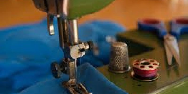 SINGER | Professional 9100 Computerized Sewing Machine -For Larger Sewing Projects